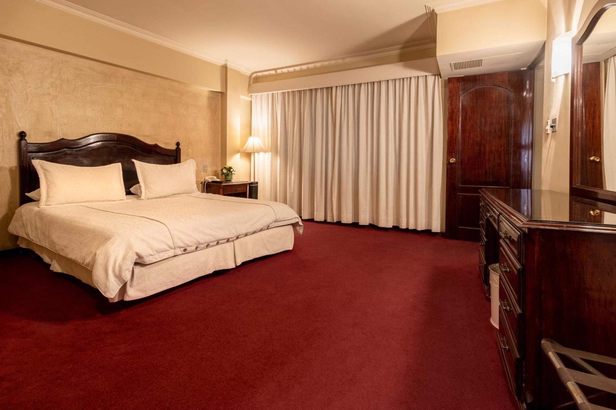 Hotel El Rey Palace 3*
