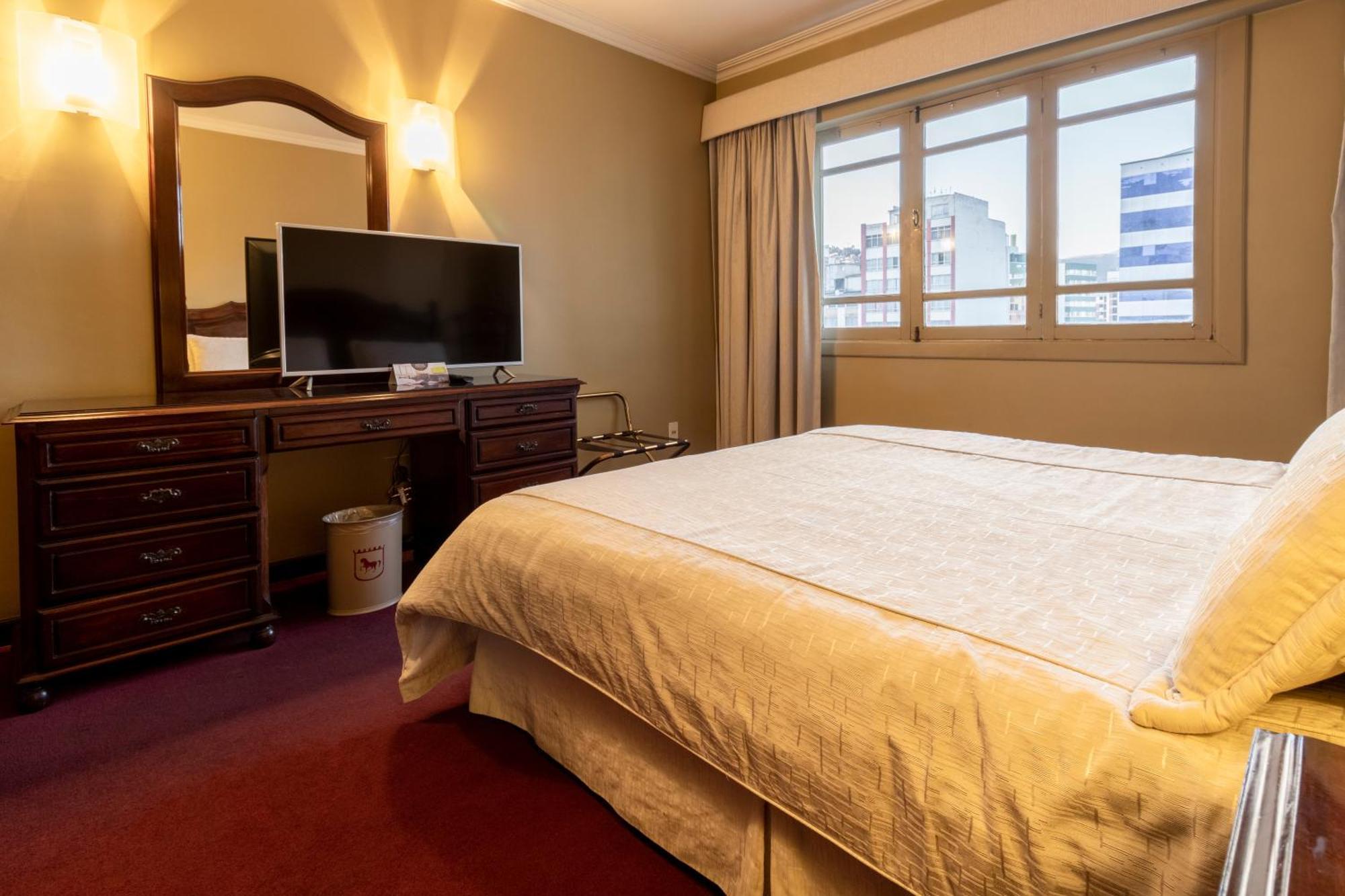 El Rey Palace Hotel 3*