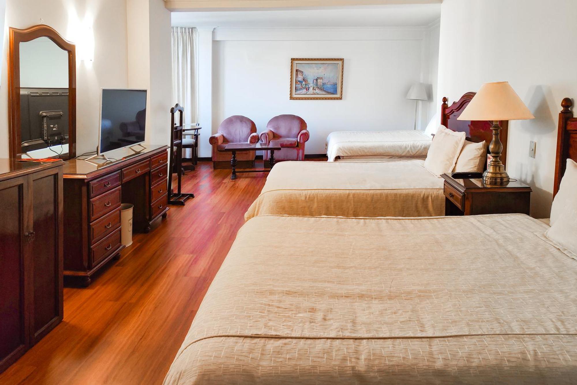 El Rey Palace Hotel 3*